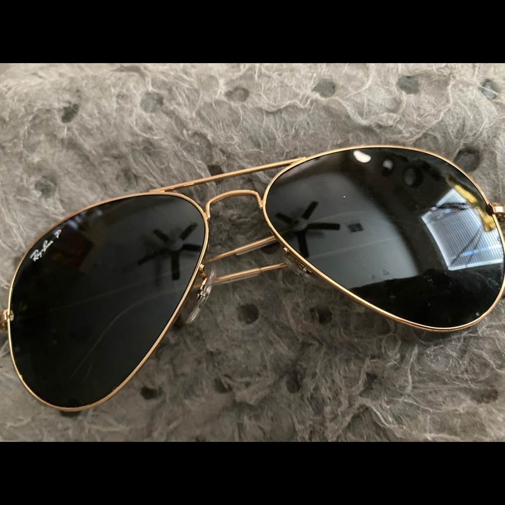 RAY BAN SUNGLASSES AND EXTRA LENS